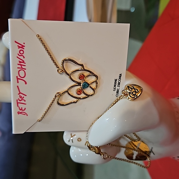 Betsey Johnson Dog Pendant Necklace CZ Crystals Gold Tone Chain NWT - Picture 6 of 11